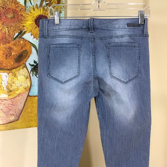 Level 99 Striped Liza Skinny Jeans - Picture 13 of 15